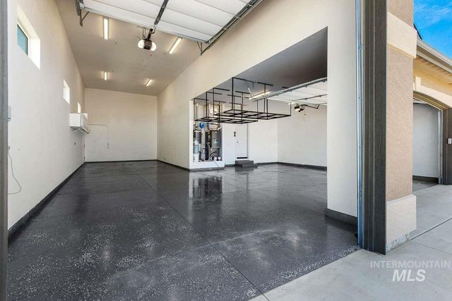 2041 W Ibis Dr, Nampa, ID 83686