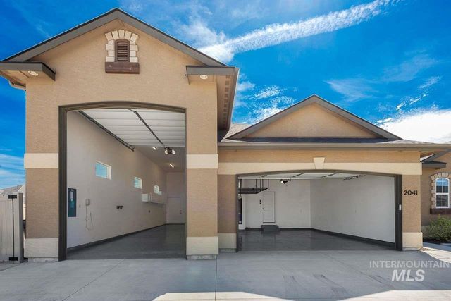 2041 W Ibis Dr, Nampa, ID 83686