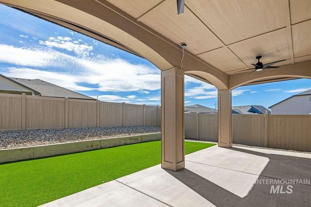 2041 W Ibis Dr, Nampa, ID 83686