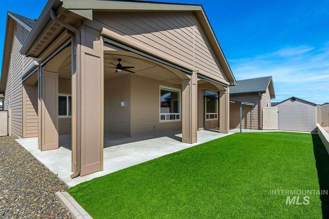 2041 W Ibis Dr, Nampa, ID 83686