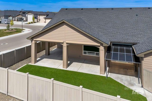 2041 W Ibis Dr, Nampa, ID 83686