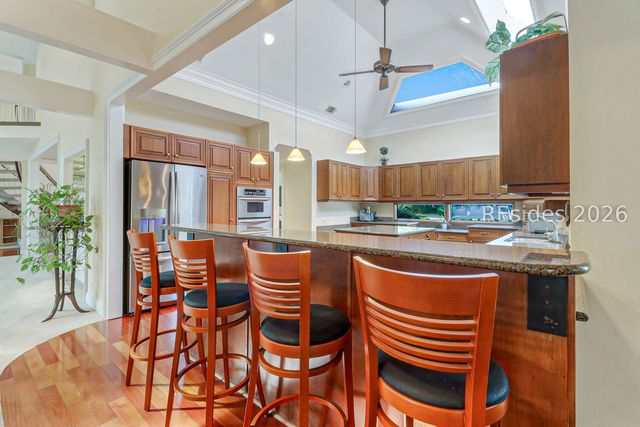 30 Outpost Ln, Hilton Head Island, SC 29928