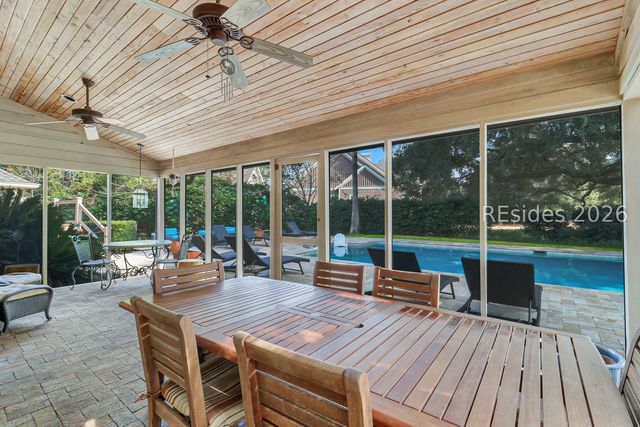 30 Outpost Ln, Hilton Head Island, SC 29928