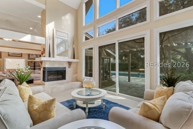 30 Outpost Ln, Hilton Head Island, SC 29928