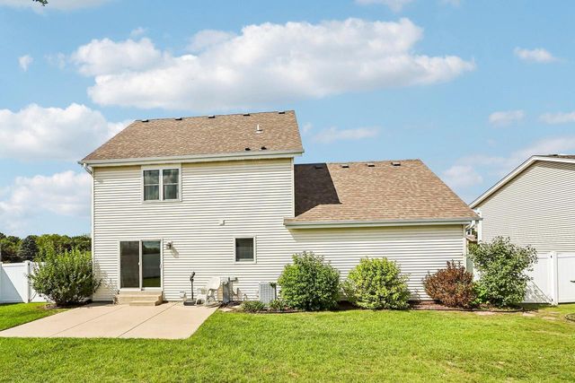 1147 Dresser AVENUE, Waukesha, WI 53188