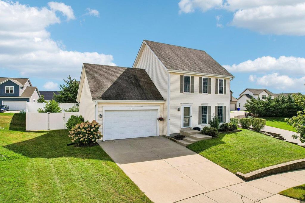 1147 Dresser AVENUE, Waukesha, WI 53188