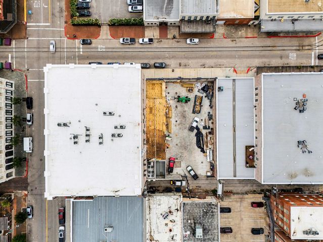 2400 Mechanic Street 101, Galveston, TX 77550