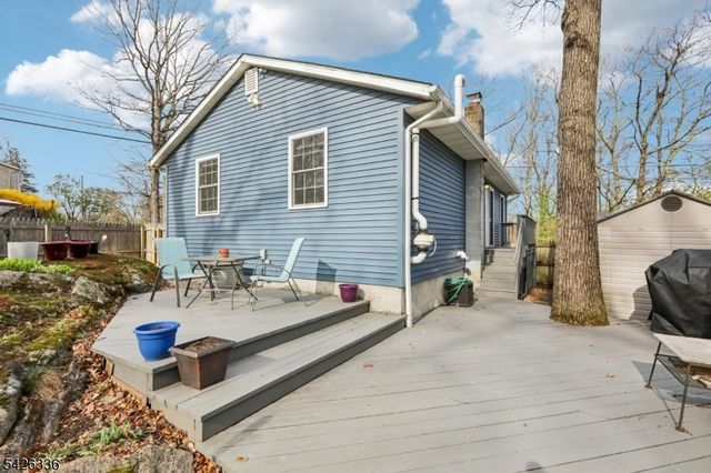 47 Broadway, Hopatcong Boro, NJ 07843