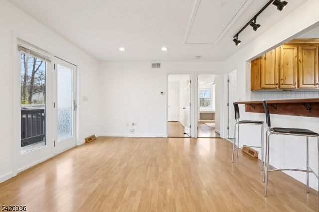 47 Broadway, Hopatcong Boro, NJ 07843