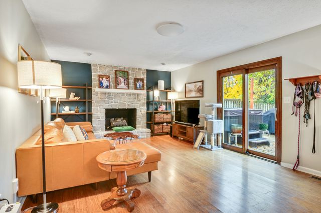 233 Boulder Court, Carmel, IN 46032