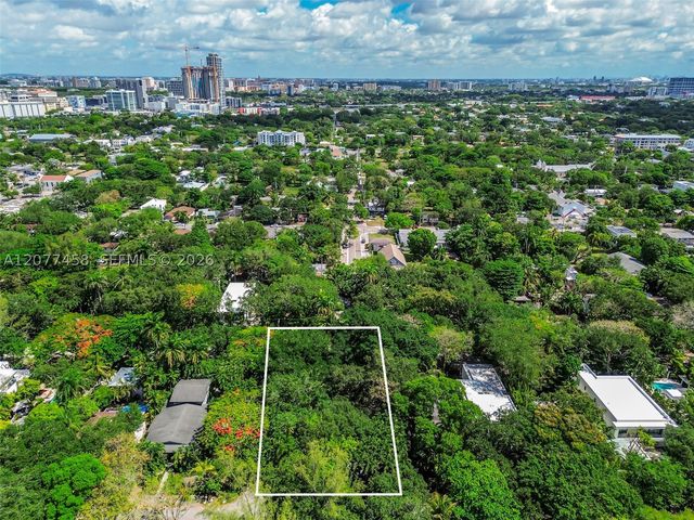 3595 Avocado Ave, Miami, FL 33133