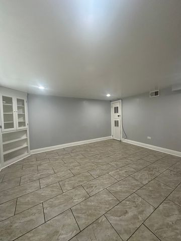 1656 N Monitor Avenue G, Chicago, IL 60639