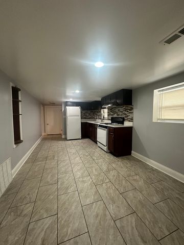 1656 N Monitor Avenue G, Chicago, IL 60639