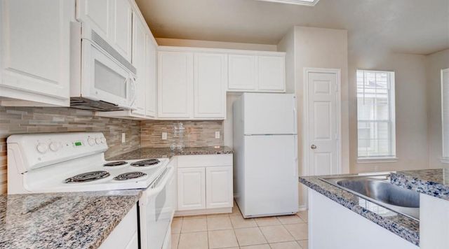 8743 Thistlemoor Lane, Houston, TX 77044