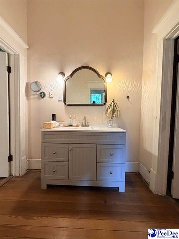 601 E Washington Street, Dillon, SC 29536