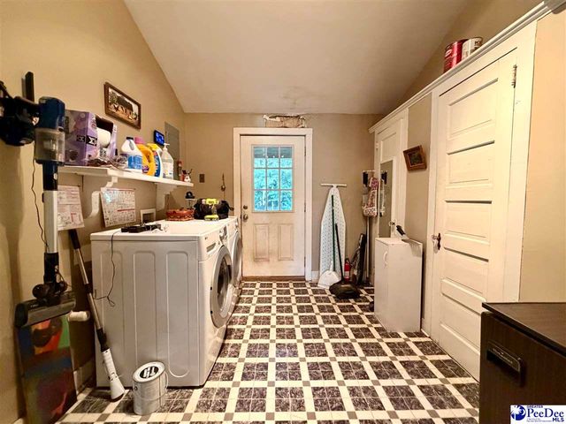 601 E Washington Street, Dillon, SC 29536