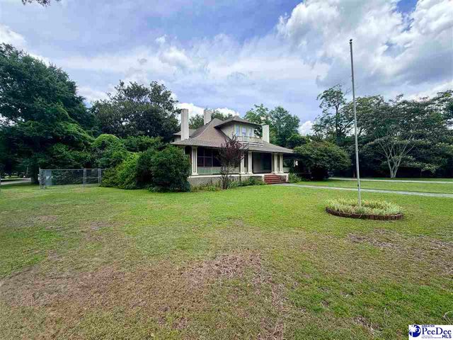 601 E Washington Street, Dillon, SC 29536