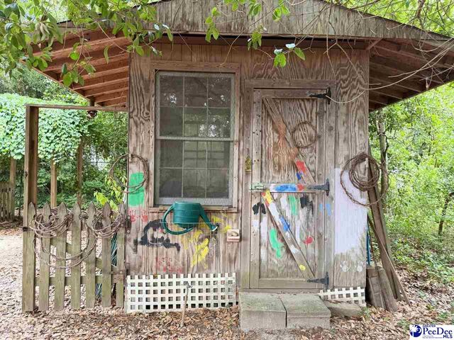 601 E Washington Street, Dillon, SC 29536