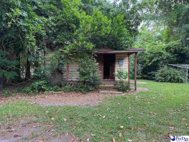 601 E Washington Street, Dillon, SC 29536