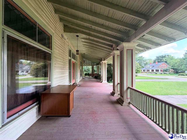 601 E Washington Street, Dillon, SC 29536