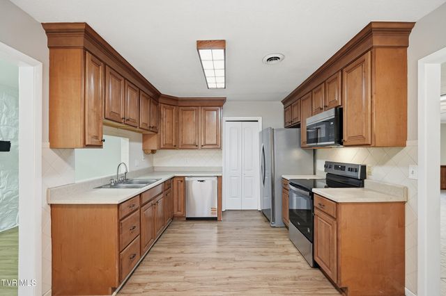 8412 Courtland Road, Wise, VA 24293