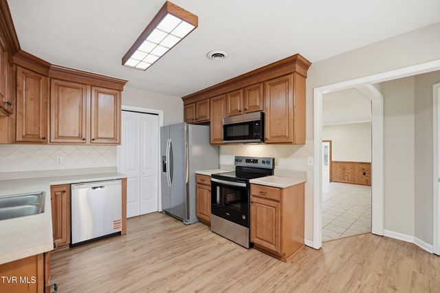 8412 Courtland Road, Wise, VA 24293