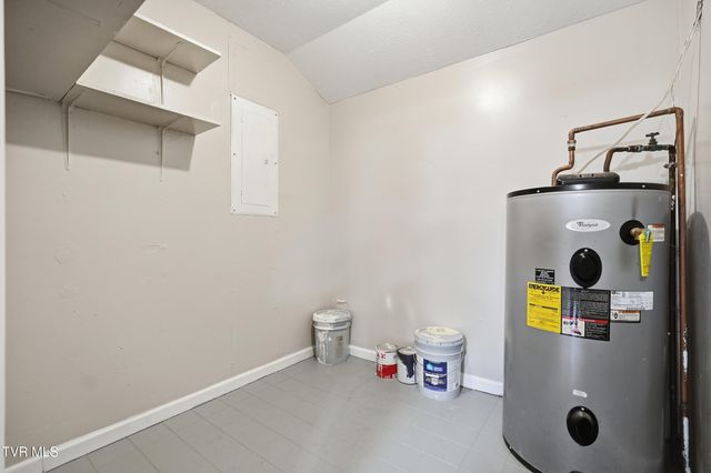 8412 Courtland Road, Wise, VA 24293