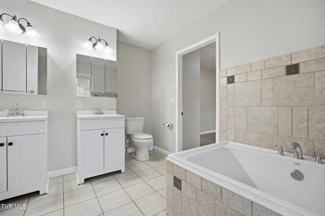 8412 Courtland Road, Wise, VA 24293