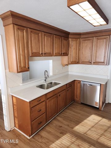 8412 Courtland Road, Wise, VA 24293