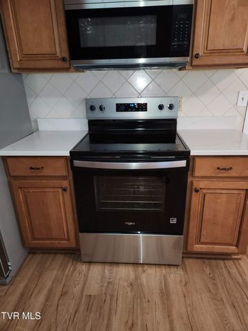 8412 Courtland Road, Wise, VA 24293