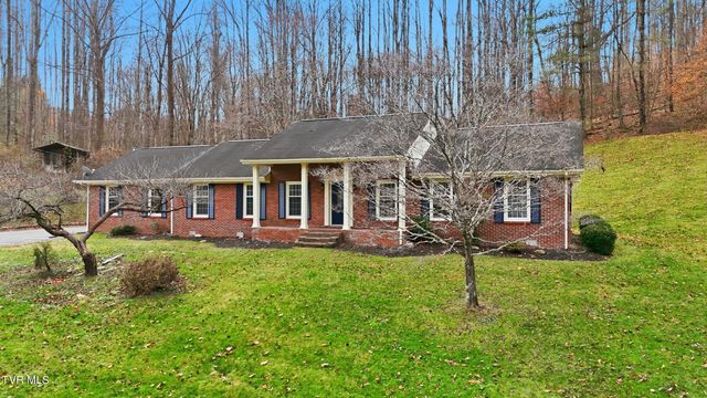 8412 Courtland Road, Wise, VA 24293