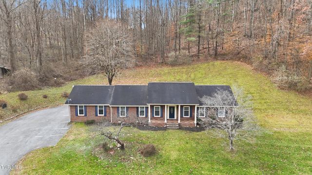 8412 Courtland Road, Wise, VA 24293
