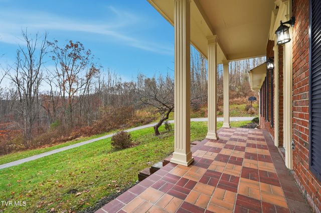 8412 Courtland Road, Wise, VA 24293