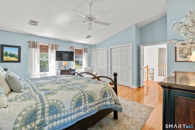 7 Tallwood Lane, Simsbury, CT 06089