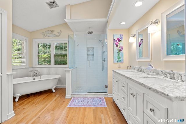 7 Tallwood Lane, Simsbury, CT 06089
