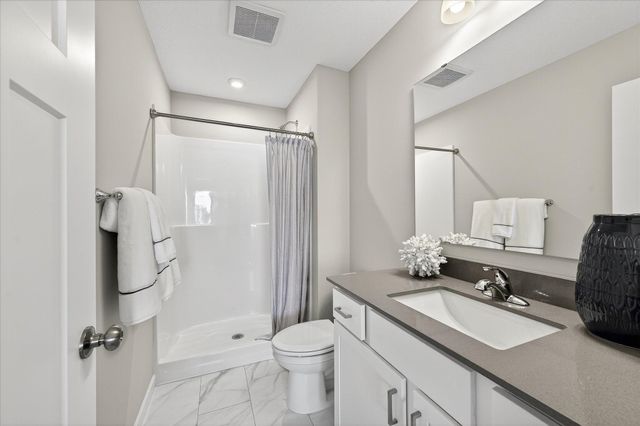 1316 Woods Road NE, Isanti, MN 55040