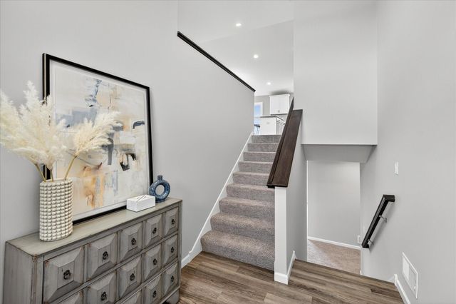 1316 Woods Road NE, Isanti, MN 55040