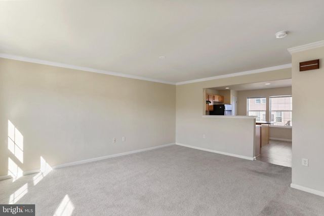 18 CHILLINGHAM CT, Martinsburg, WV 25405