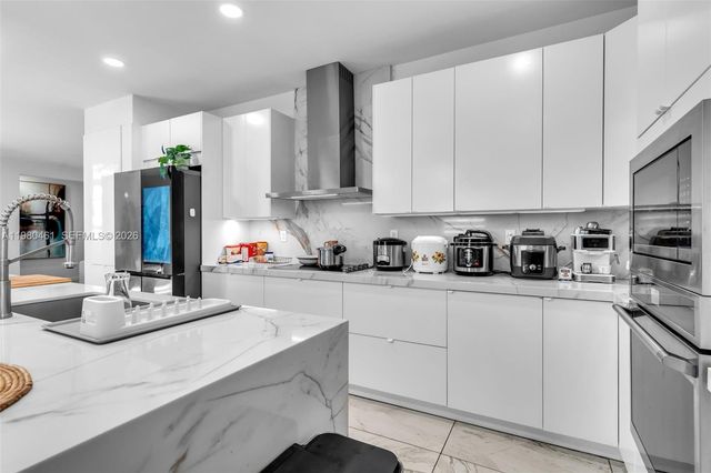 21380 SW 127 PL, Miami, FL 33177