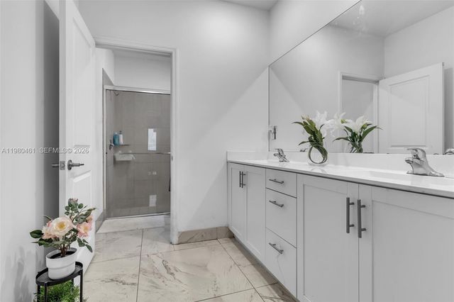 21380 SW 127 PL, Miami, FL 33177