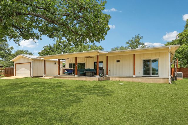 114 Agarita DR, Burnet, TX 78611