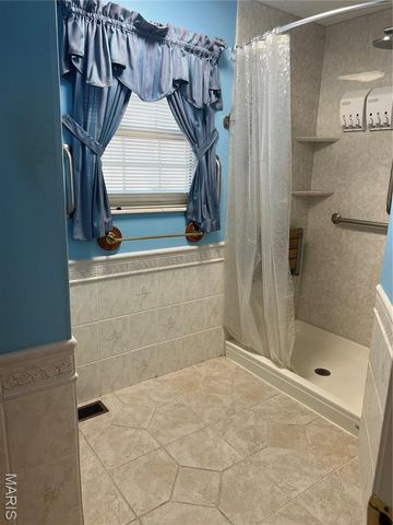 2935 Eli Avenue, Imperial, MO 63052