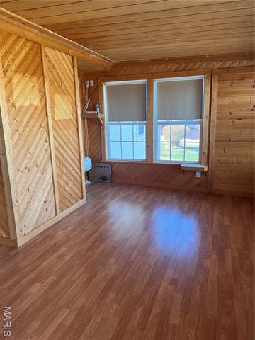 2935 Eli Avenue, Imperial, MO 63052