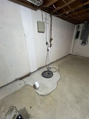 2935 Eli Avenue, Imperial, MO 63052