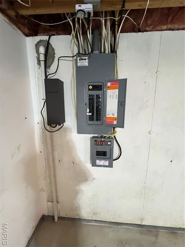 2935 Eli Avenue, Imperial, MO 63052