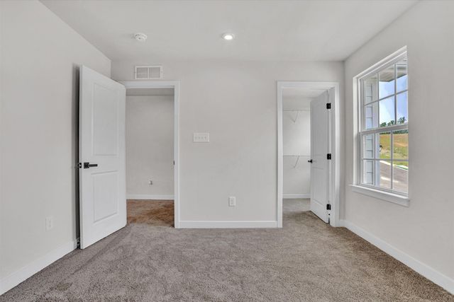 7042 Fairway Ridge RD, Salem, VA 24153