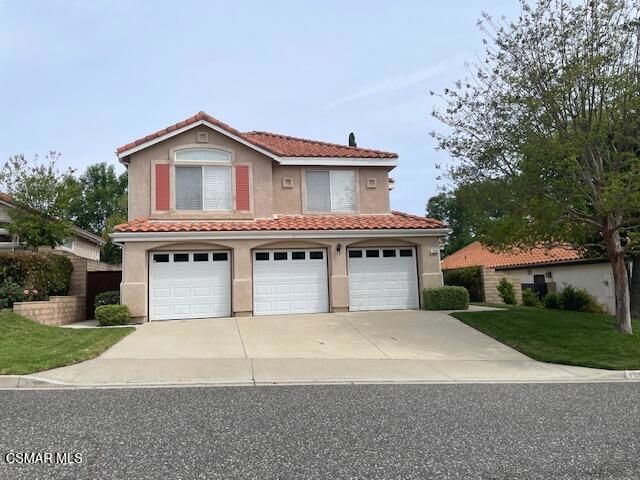 759 Cranmont Court, Simi Valley, CA 93065