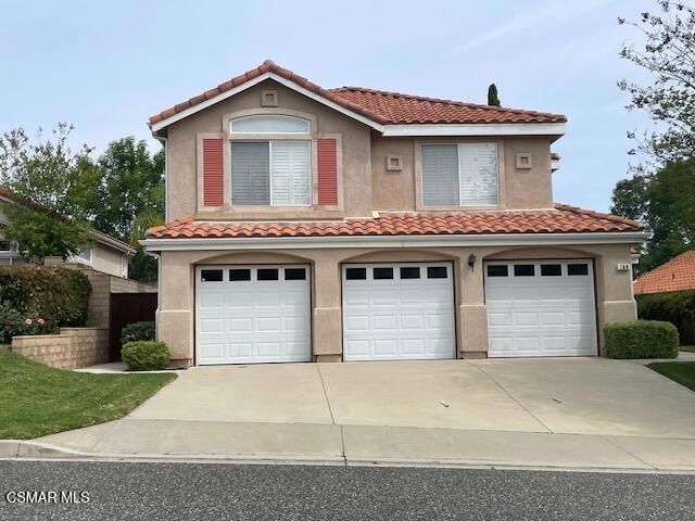 759 Cranmont Court, Simi Valley, CA 93065