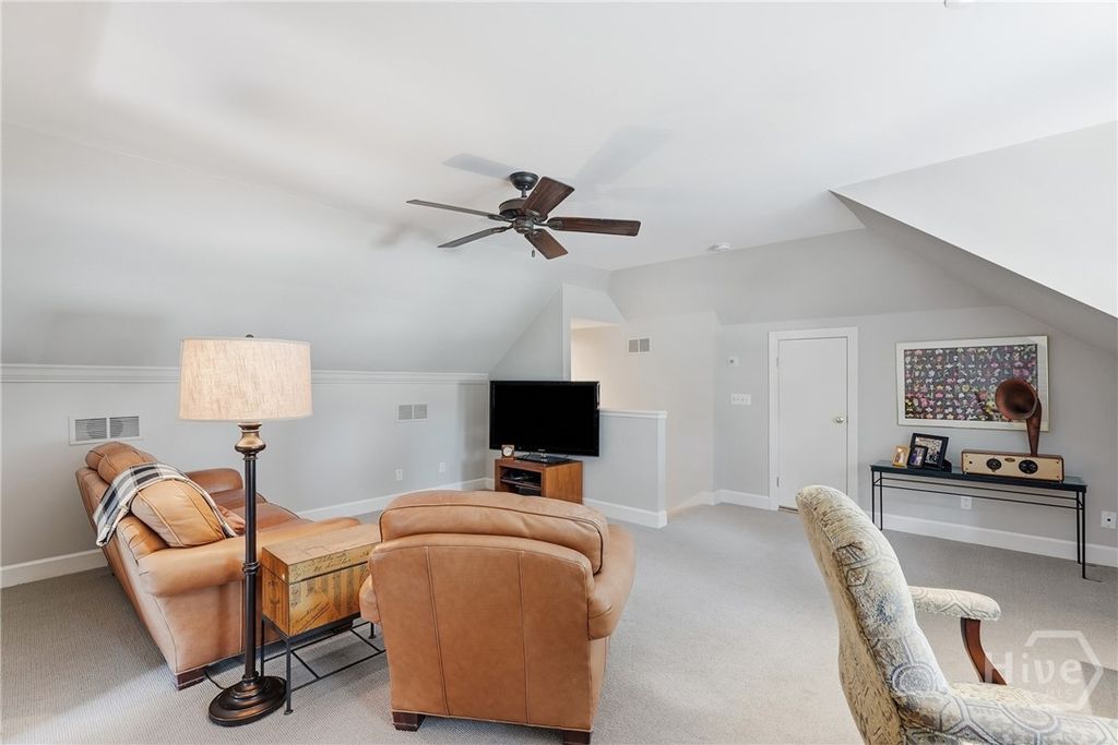 Image 40 of property listing at 3 Springpine Lane, Savannah, GA 31411