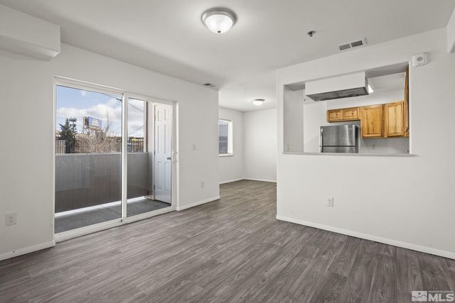 15 Gentry Way 12 units, Reno, NV 89502